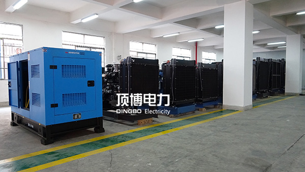 開放式和靜音式發(fā)電機(jī)組有哪些區(qū)別？為什么選擇靜音型柴油發(fā)電機(jī)組？