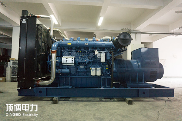 柴油發(fā)電機(jī)和汽油發(fā)電機(jī)是如何工作的？哪種類型更適合商業(yè)使用？